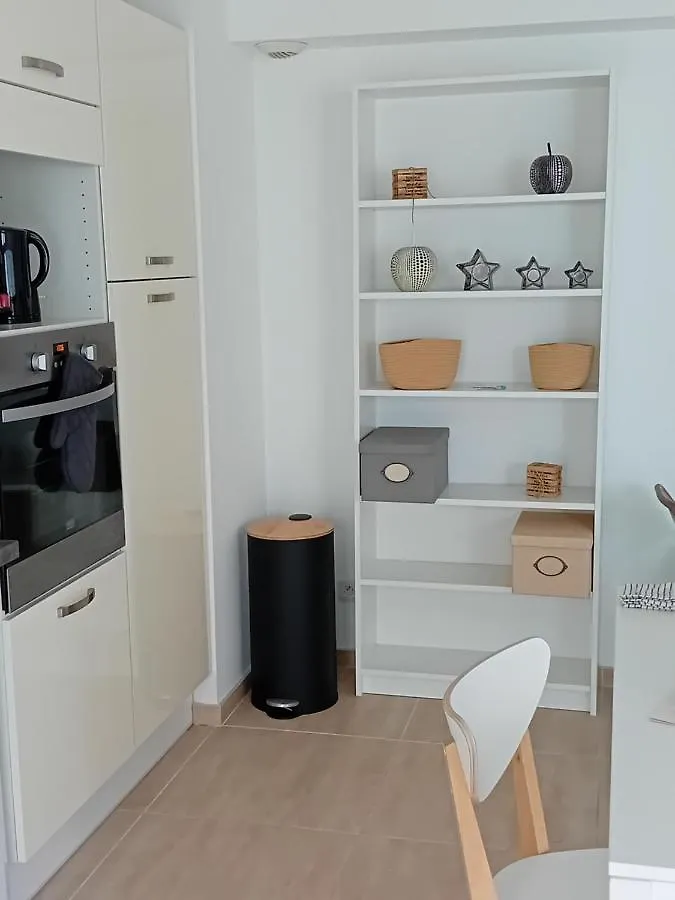 Studio Meuble Κάννες 0*,